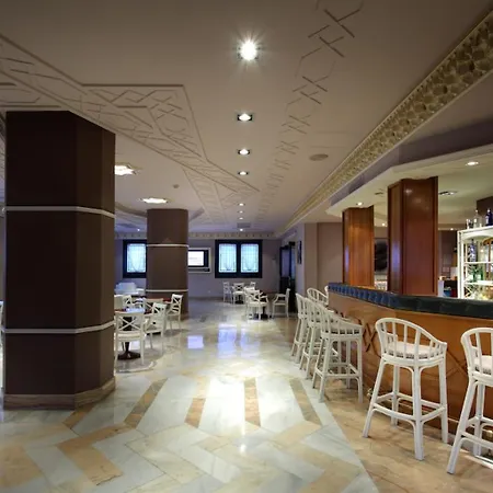 Hotel Abades Benacazón