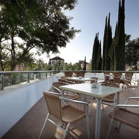 Hotel Abades 4*