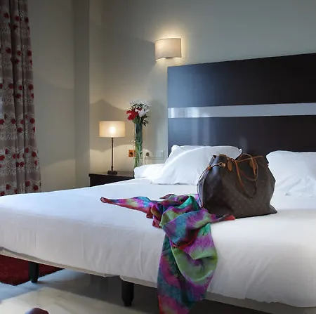 Hotel Abades